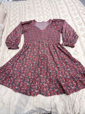 JODIFL Pink Floral V-Neck Long Sleeve Smocked Dress